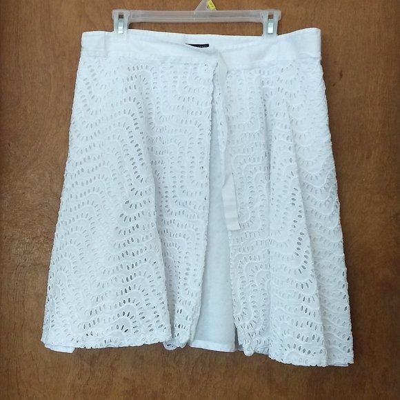FABRIZIO LENZI EYELET WHITE LACE LINED  WRAP SKIRT SPORTY ATHLETIC CASUAL - Picture 8 of 16